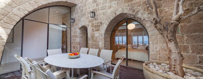 Authentic house on the beach of the ancient port city of Tel Aviv.. Old Jaffa .