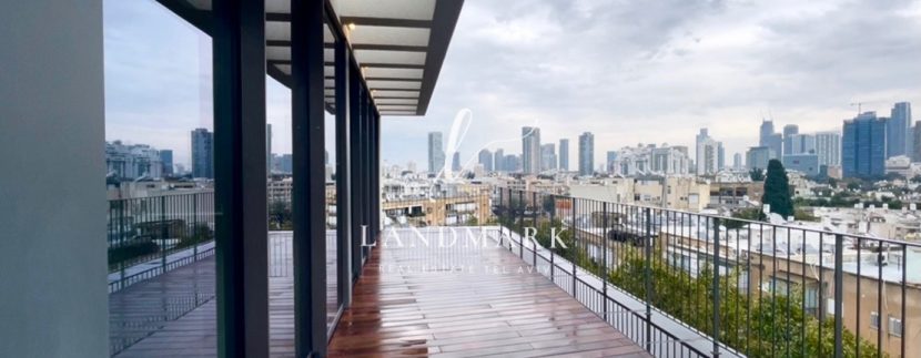 3A1CE76B-D0A7-40C0-8052-365C0384D48B