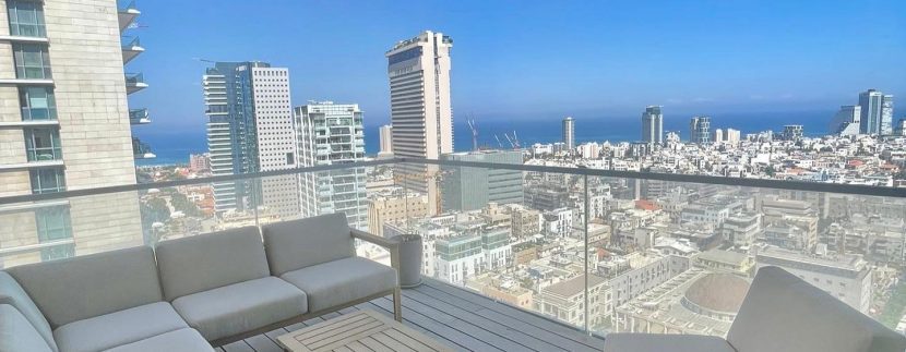 Meier tower on Rothschild tel aviv