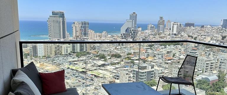 luxurious apartment  White City Tower  neve tzedek tel aviv