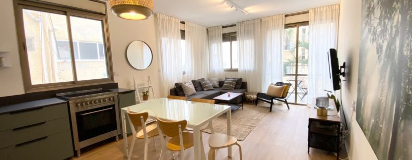 Beach apartment Tel Aviv