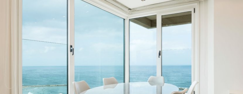 Luxury beach apartment in Tel Aviv promenade