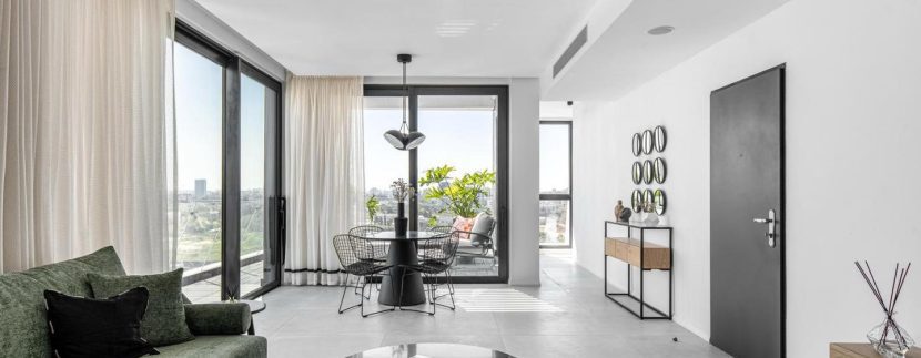 Stylish Duplex Penthouse in Florentine for sale