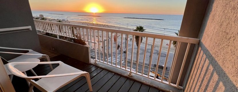 Seaview 3 room first line to the beach Tel Aviv luxury apartment for sale