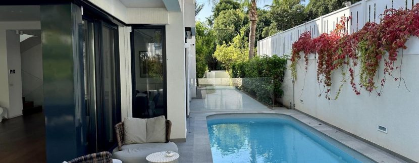 Luxury villa for sale  herzliya pituach