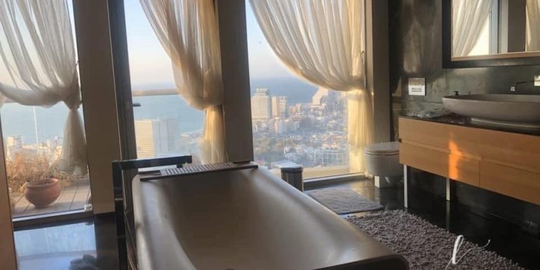 Luxury sea view apartment in Neve Tzedek tower