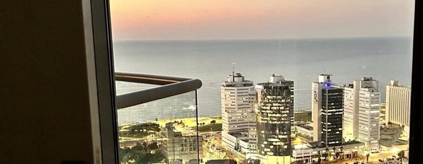 Luxury sea view apartment in Neve Tzedek tower