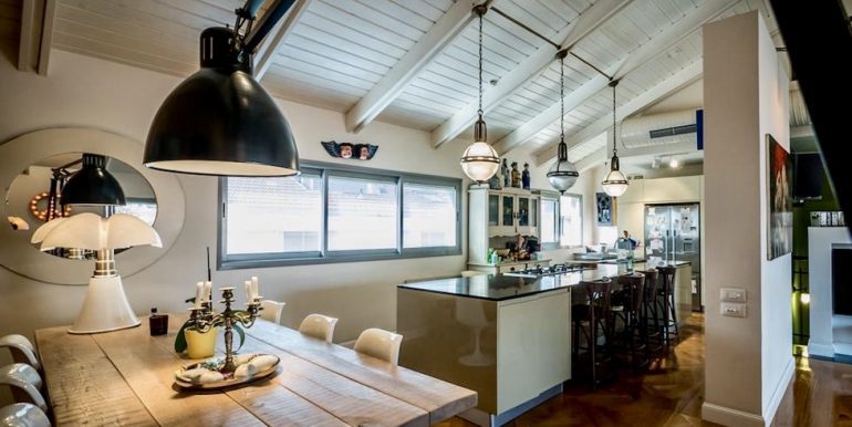 Elegant Penthouse in Neve Tzedek Tel Aviv