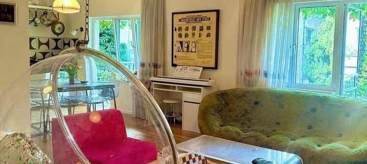 Nahmani 6 bedroom apartment in Bauhaus building