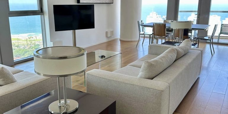 Fully Furnished 3 rooms in Neve Tzedek Tower