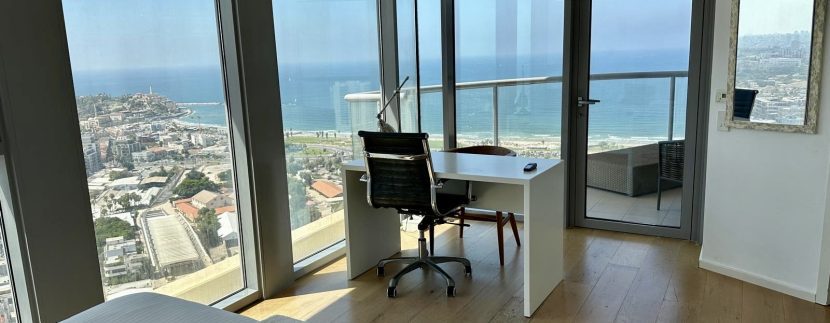 Fully Furnished 3 rooms in Neve Tzedek Tower